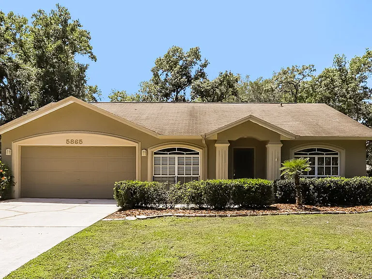 5865 Daughtery Downs Loop — Photo 1