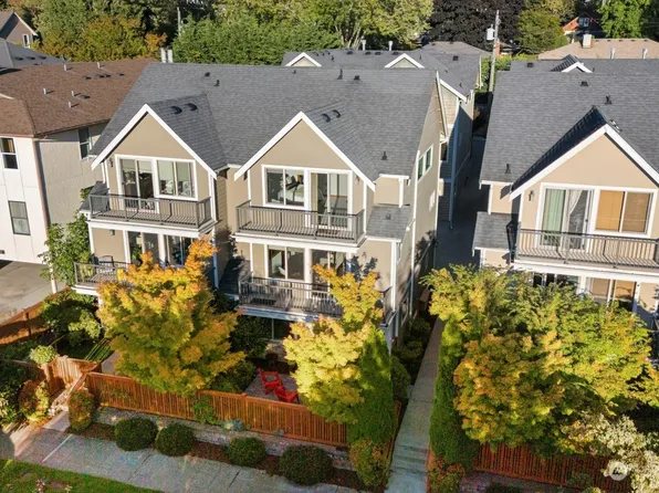 6526 42nd Avenue SW #B, Seattle, WA 98136