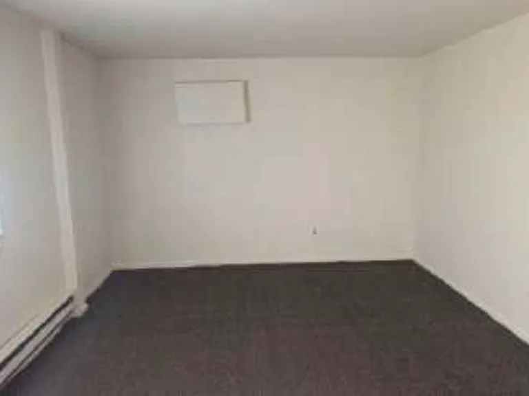 345 S Washington Ave — Photo 9