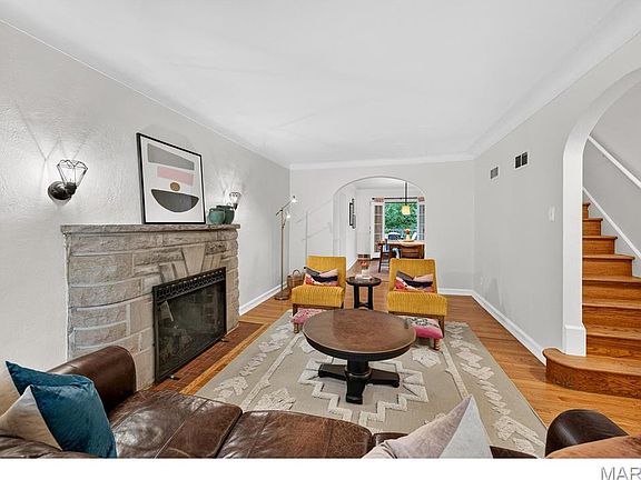4th image of 423 Maelln Dr