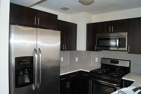 Rented by Brooklyn Bridge | media 19