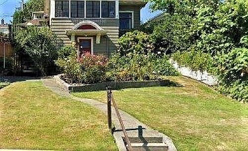great curb appeal