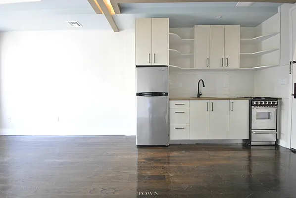 Rented by Town Residential | media 13