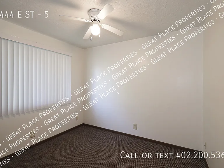 2444 E St #5 — Photo 16