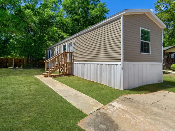 1300 Schillinger Rd S #D10, Mobile, AL 36695