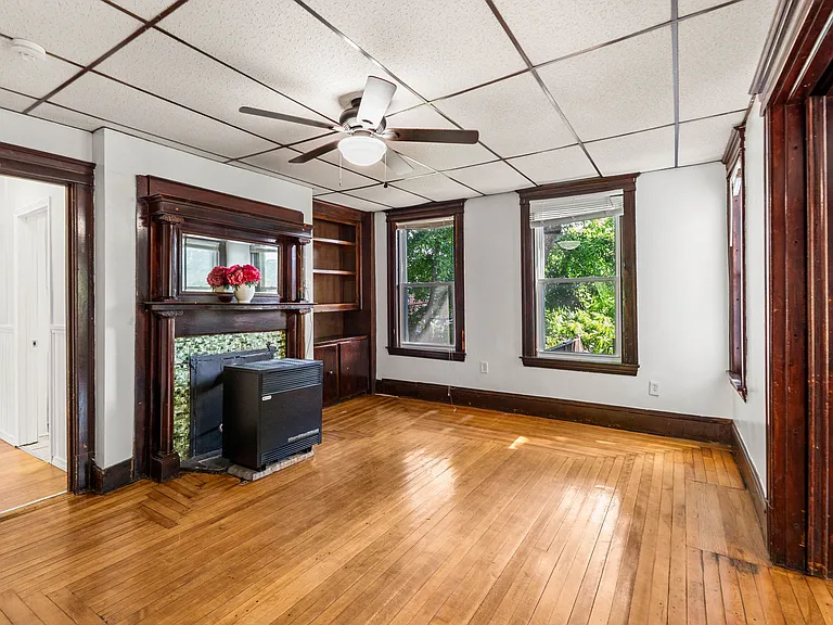 2 Montague St #1 — Photo 12