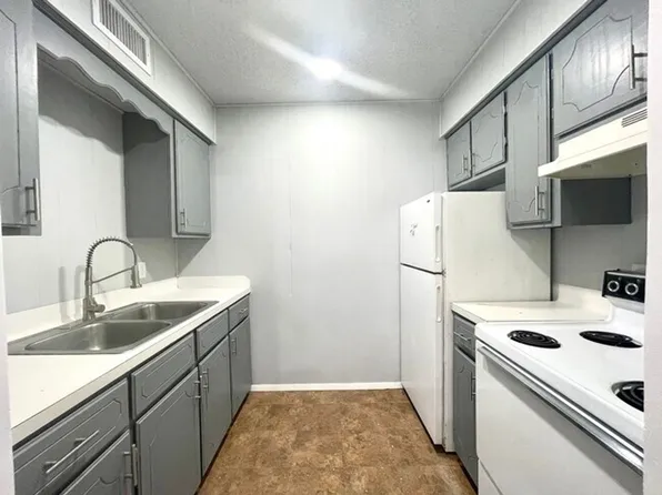 713 S Illinois Ave, 713 S Illinois Ave #C, Weslaco, TX 78596