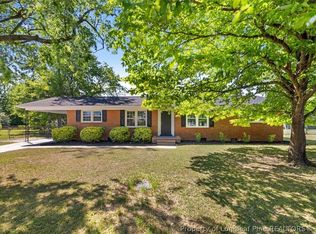 1433 Larkhall Dr, Fayetteville, NC 28304