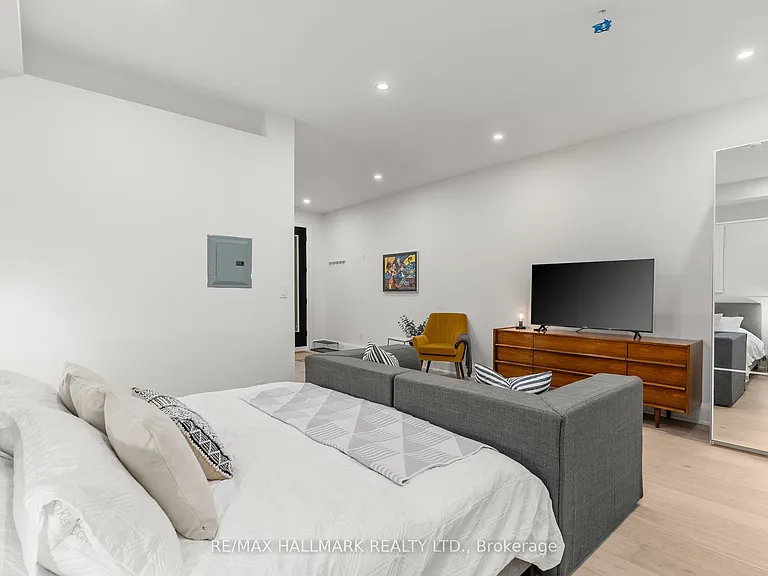 12 Glenside Ave — Photo 12