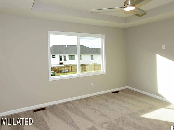 5th image of 7414 Anselm Ln
