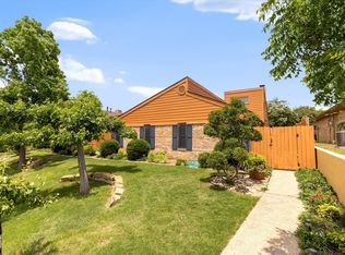 2027 Springwood Pl #B, Carrollton, TX 75006