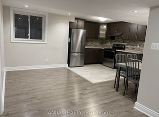46 Rampart Dr, Brampton, ON L6P 2Z1
