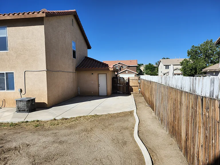 13898 Clydesdale Run Ln — Photo 10