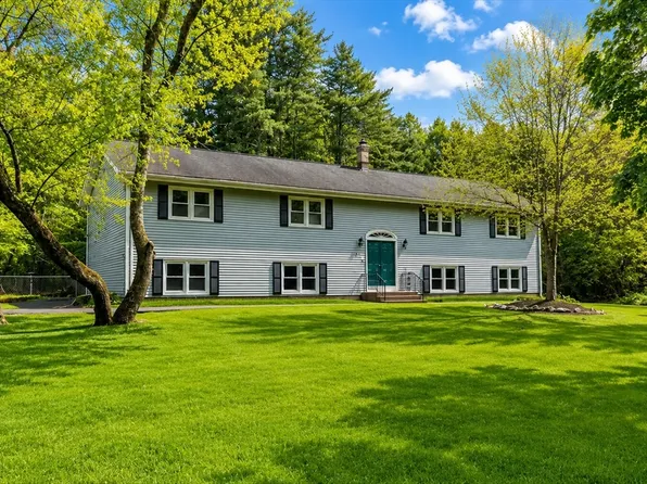 108 Harvey St, Norton, MA 02766