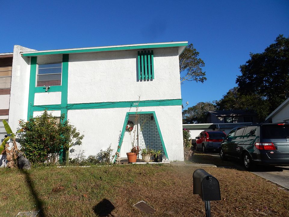 1st image of 2087 Loma Linda Way N