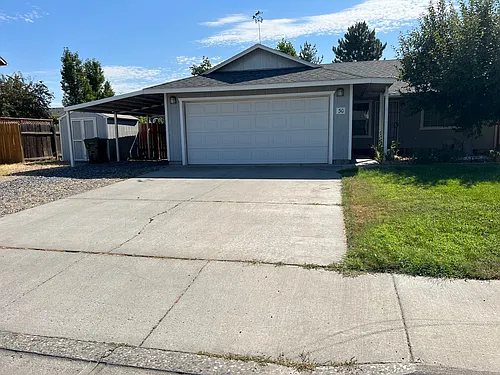 30 NE Alora Dr Photo 1