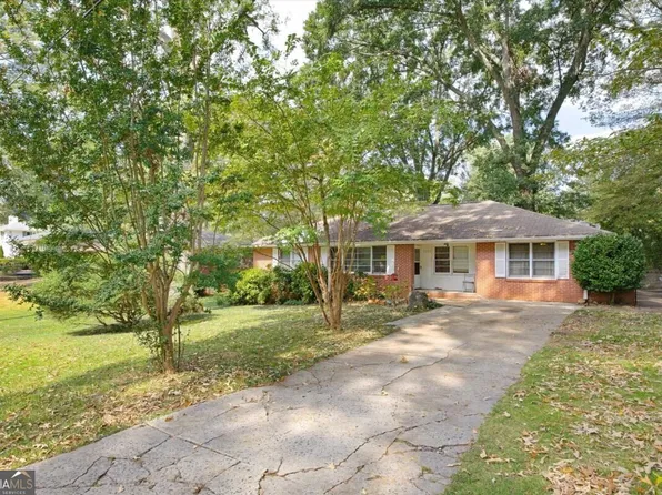 2329 Engineers Dr SE, Marietta, GA 30067