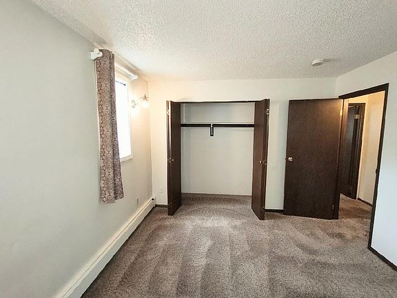 4th image of 38 Glacier Ave #2