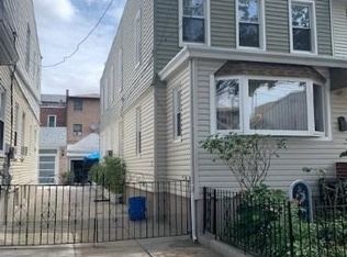 97-35 92nd St, Ozone Park, NY 11416