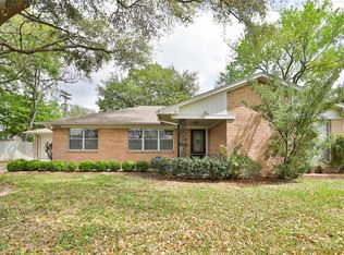 8715 Cadawac Rd, Houston, TX 77074