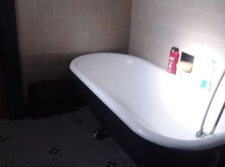 34 Strong Ave, Muskegon, MI 49441