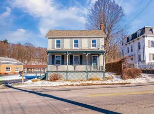 78 Old Glenham Rd, Fishkill, NY 12524