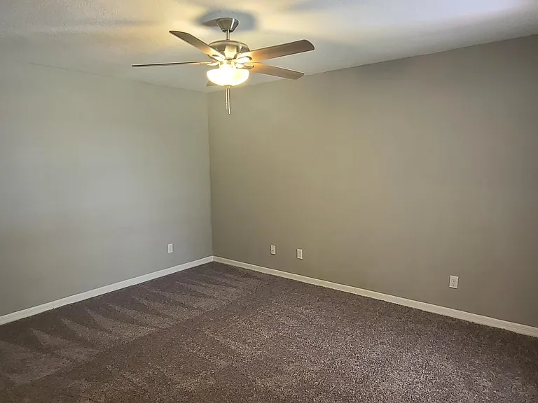 2347 South Ave — Photo 14