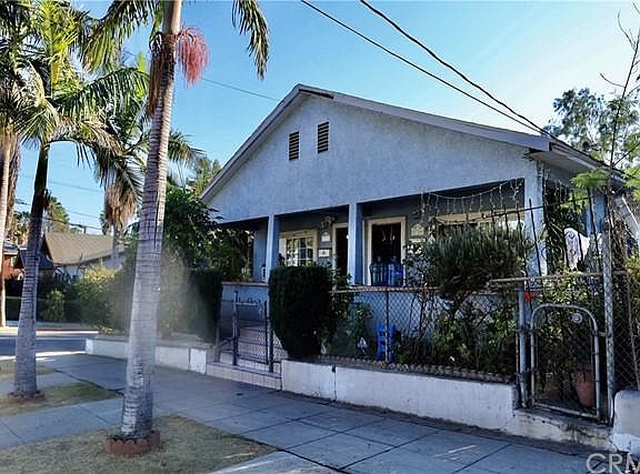 3rd image of 2726 E 7th St