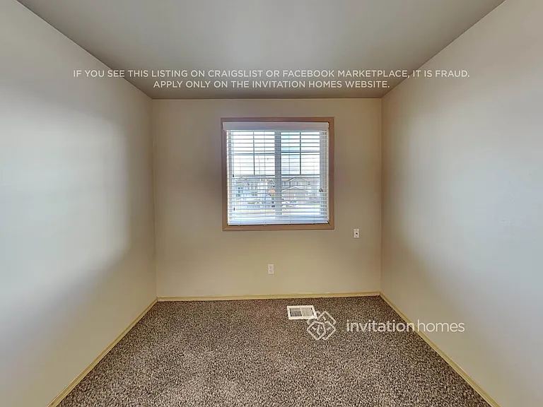 10504 56th Dr NE — Photo 13