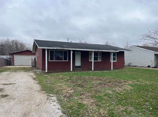 1009 Koehn Dr, Danville, IL 61832