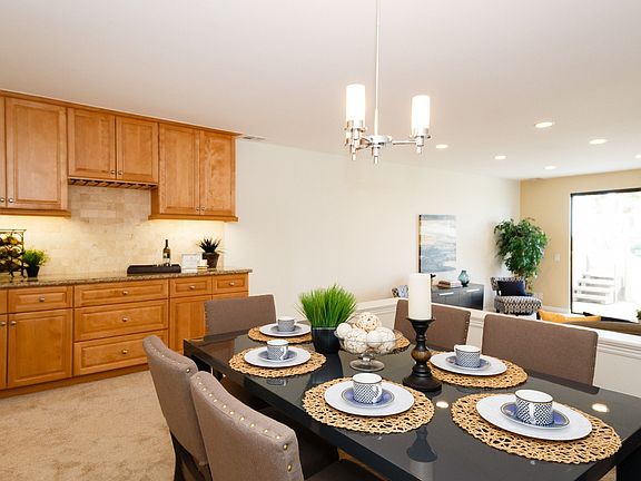 5th image of 7301 Vista Del Mar Ave #B113