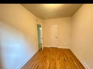 143-23 Barclay Ave #2G, Flushing, NY 11355