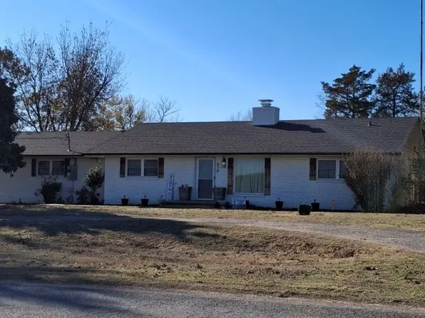 830 S Imo Rd, Enid, OK 73703