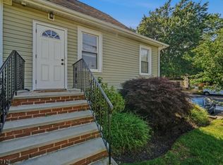 161 Broughton Ave FLOOR 2, Bloomfield, NJ 07003