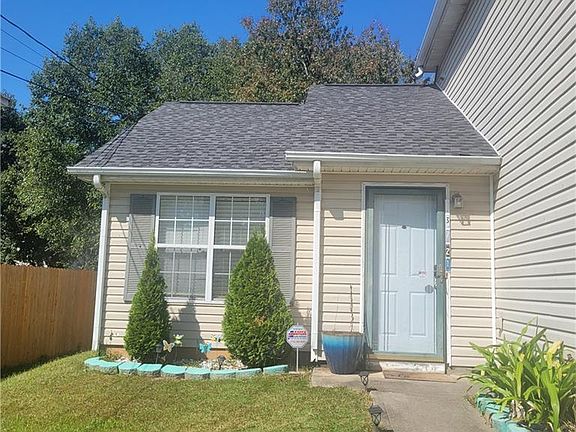 3rd image of 3721 Salem Chapel Dr