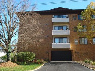 1030 N Harrison Ave APT 407, Saint Louis, MO 63122