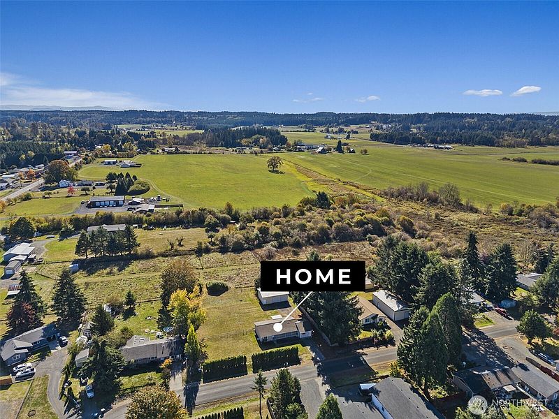 4th image of 218 Valley Meadows Drive
