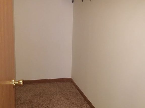 5th image of 2332 Edison Dr