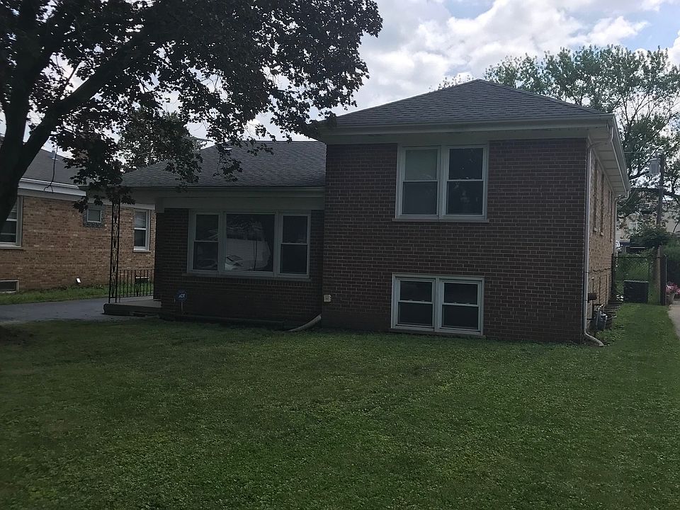 1st image of 419 Holly Ct
