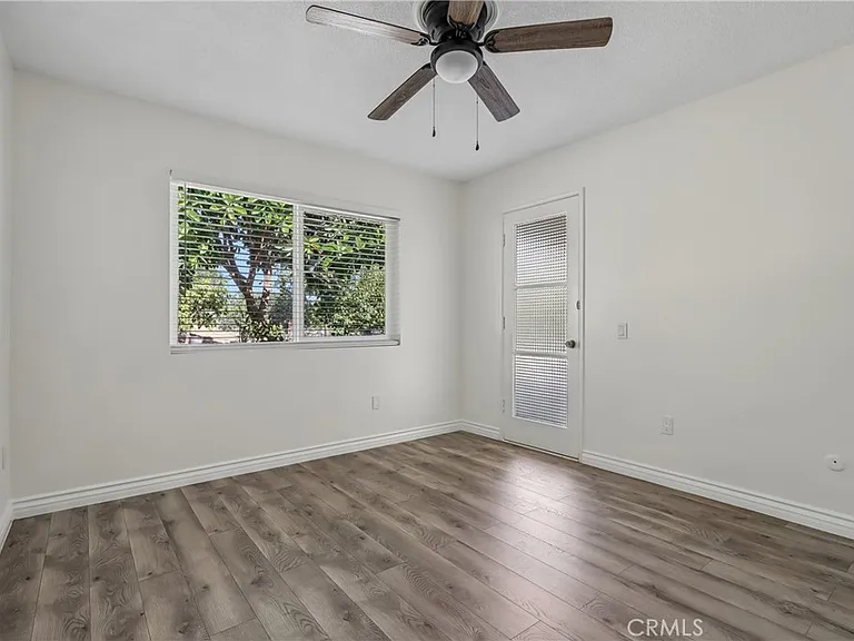 1184 Lyndhurst Dr — Photo 10