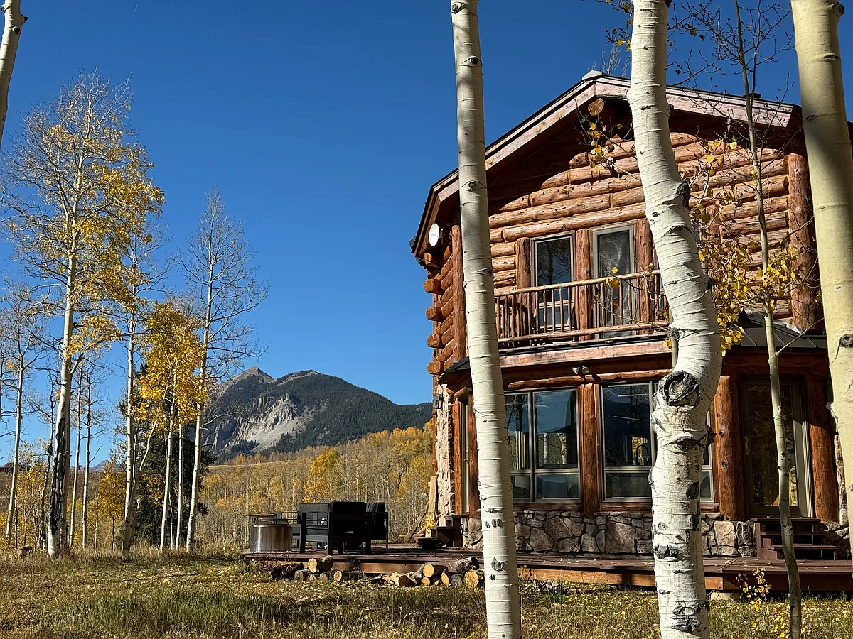 View of Mount Crested Butte - 569 Meadows Rd
