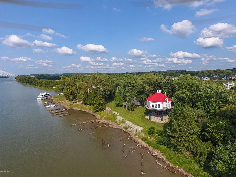 5750 Captains Quarters Rd — Photo 3