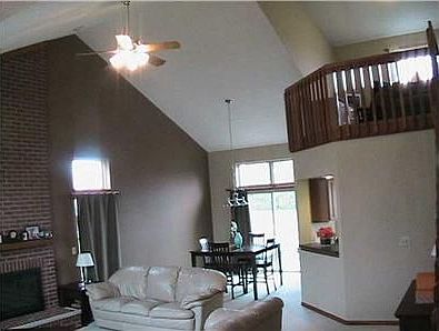5th image of 444 Mill Wood Blvd