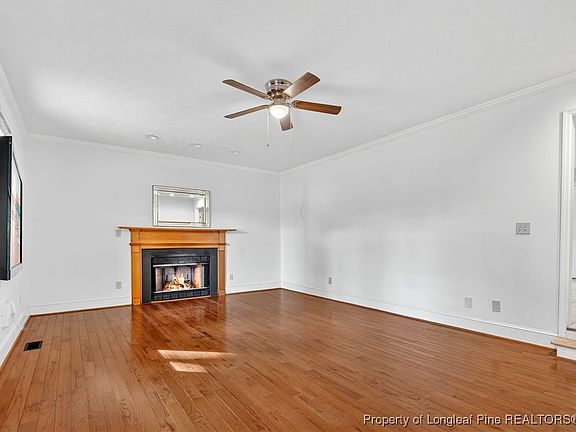 4th image of 5451 Kentucky Ln