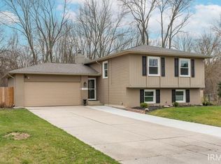 53572 Kershner Ln, Elkhart, IN 46514