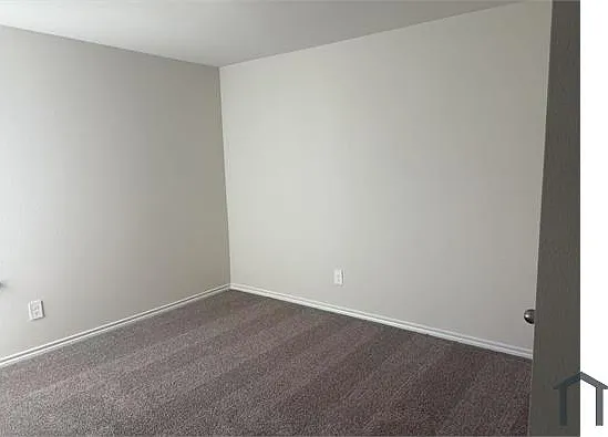 13188 Enclave Pkwy — Photo 18