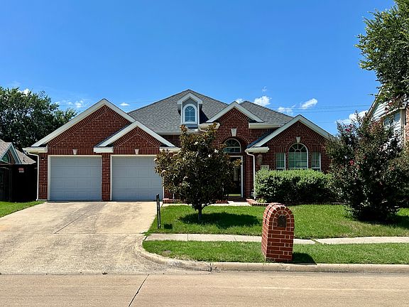 2nd image of 1529 Turning Leaf Ln
