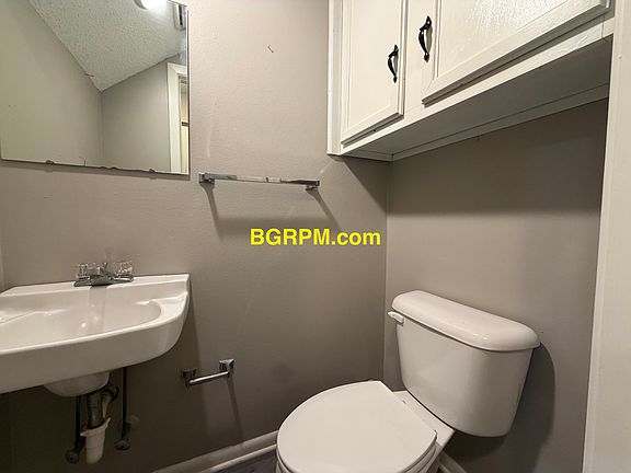 5th image of 719 S Redmond Rd #13