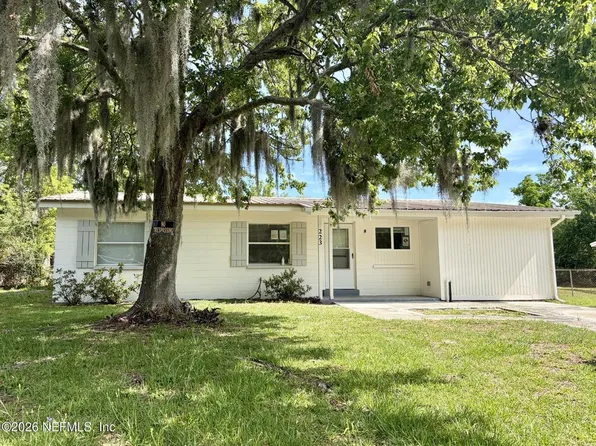 223 Collen Rd N, Jacksonville, FL 32218