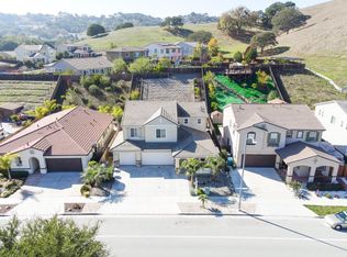 9511 Rancho Hills Dr, Gilroy, CA 95020
